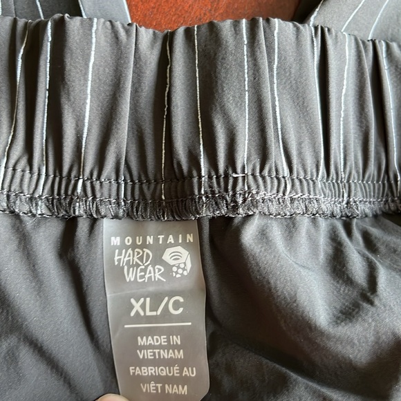 Mountain Hard Wear wide leg capris XL - Picture 7 of 10